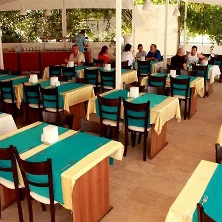 Hotel Alta Park 2*